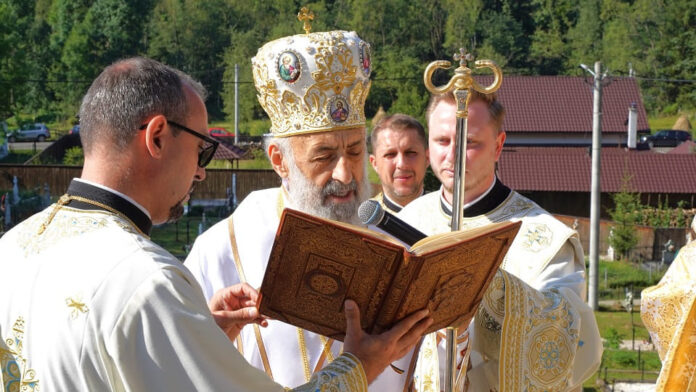 ips-irineu-resfintire-biserica-avram-iancu-14-iulie-2024.jpg