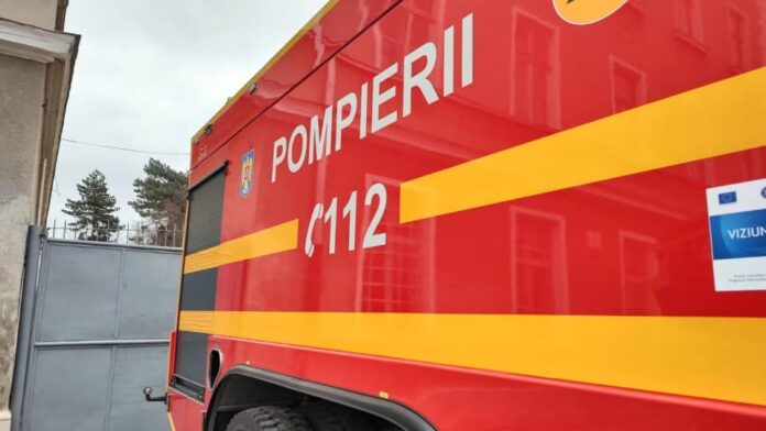 pompieri-alba-masina-smurd-urgenta-incendiu-1.jpg