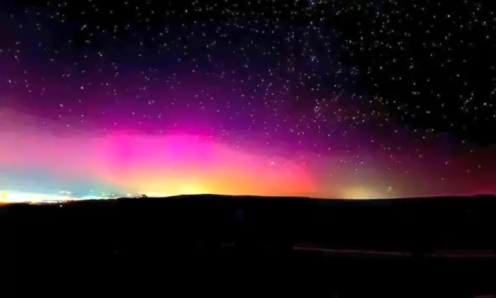 aurora-boreala002-1000x600.webp.webp