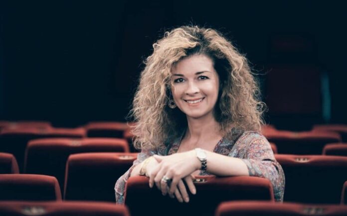 Ioana-Bogatan-manager-Teatrul-de-Papusi-Prichindel-Alba-Iulia-960x600.jpg