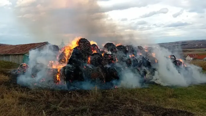 incendiu-baloti-sancel.webp.webp