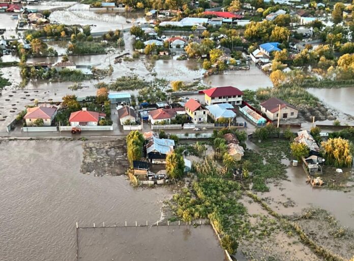 inundatiigalati3e1726335393984-1727873759.jpg