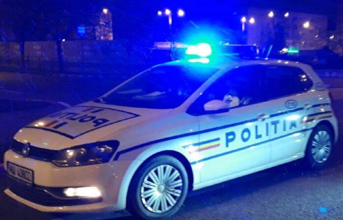 masinapolitienoapteailustrati-1730825787.jpg