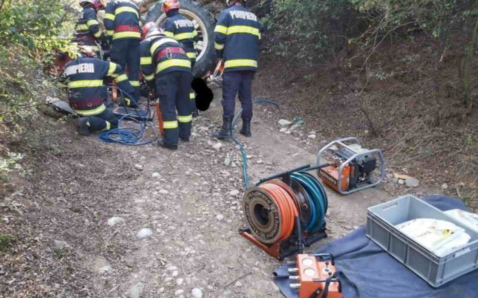 accident-mortal-tractor-rasturnat-paclisa001-960x600.jpg