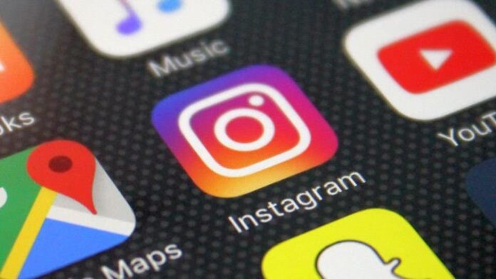 instagram001.jpg