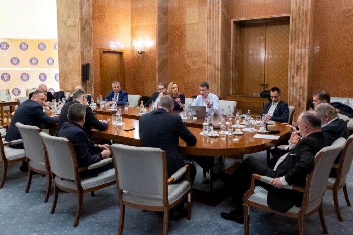 sedinta-coalitiei-amanata-1737542900.jpg