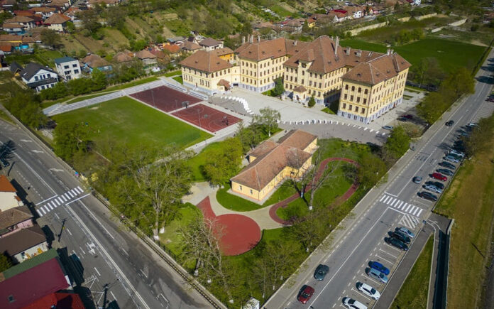 colegiul-national-inochentie-micu-clain-blaj-aerian-sep-2024-960x600.jpg