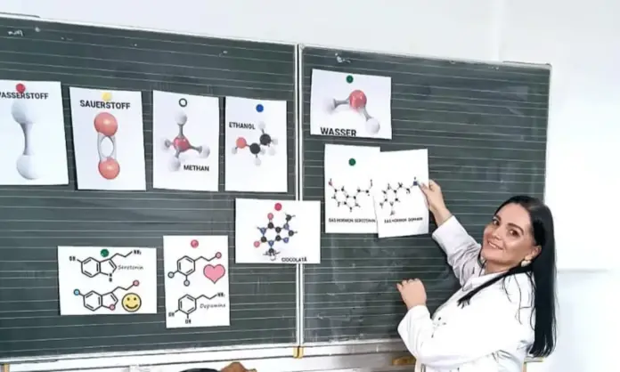proiect-chimie-stiintescu-1000x600.webp.webp