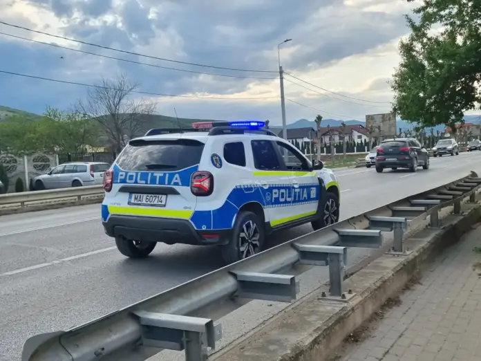 politia-accident-masina-de-politie.webp.webp