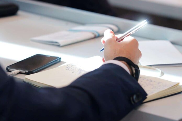 examen-evaluare-nationala-bacalaureat.jpg