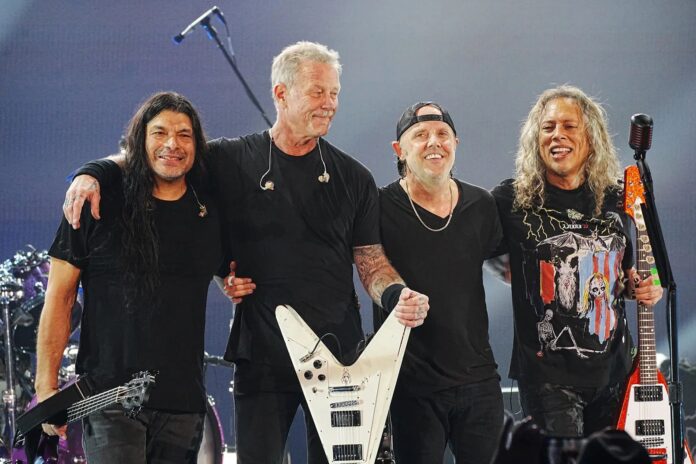 metallica-1748620955.jpg