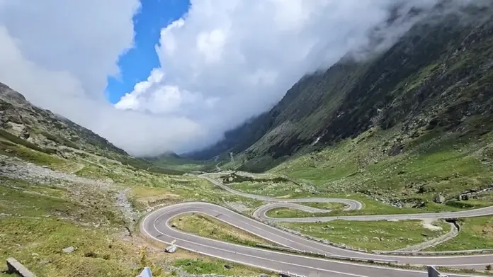transfagarasan001.webp.webp
