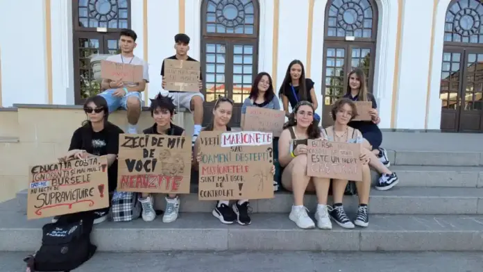 protest-elevi-alba-iulia-burse-scolare.webp.webp