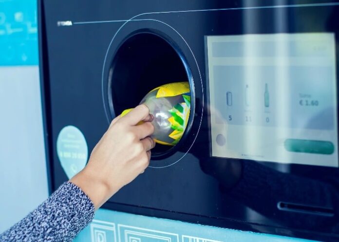 plastic-reciclare-eco-friendly.jpg