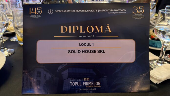 solid-4-1761245813.jpg